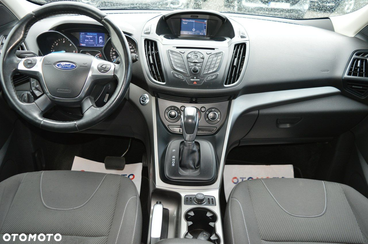Ford Kuga - 22
