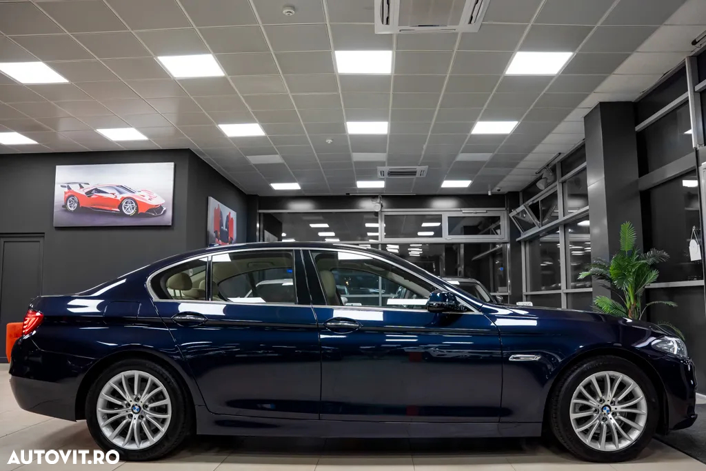 BMW Seria 5 520d xDrive AT - 40