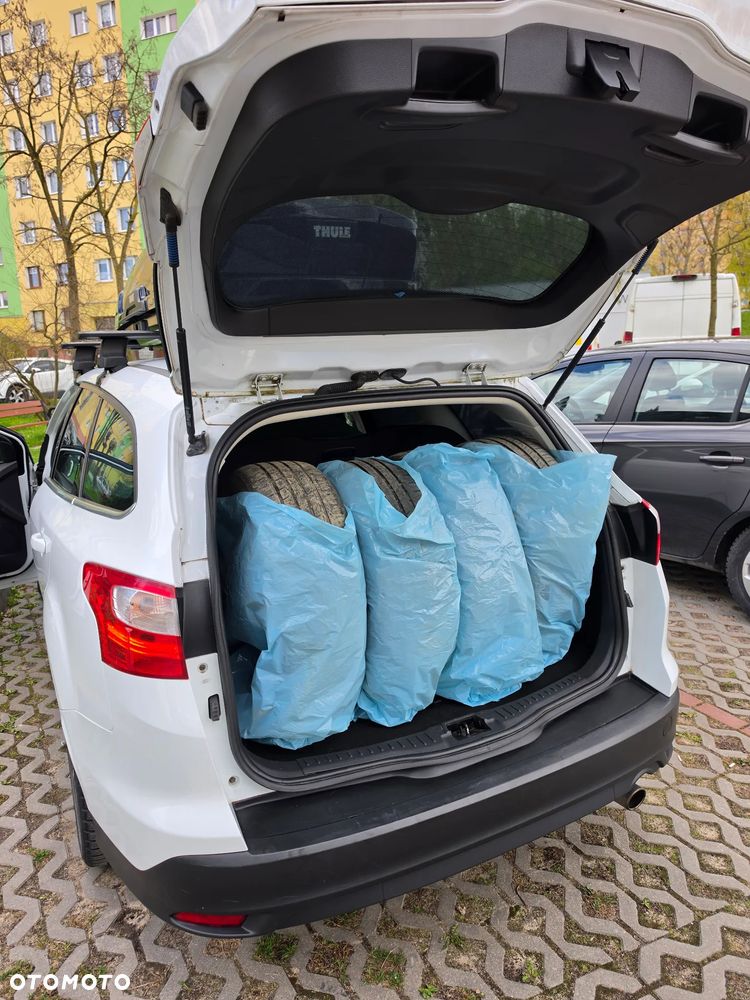 Ford Focus 1.6 EcoBoost Titanium - 17