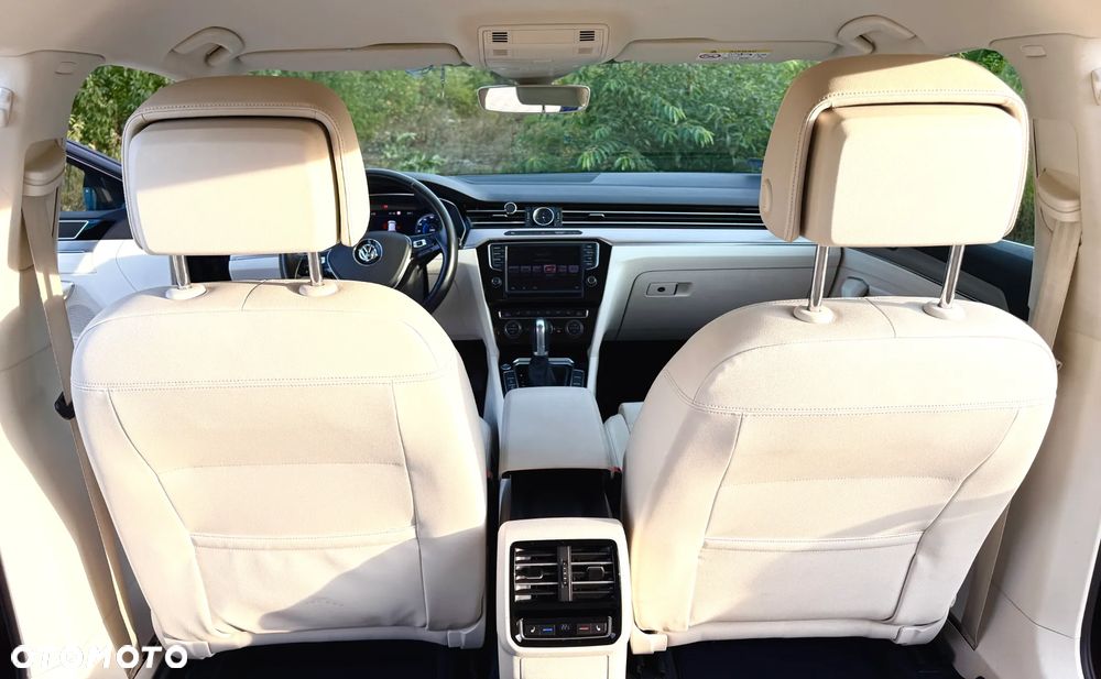 Volkswagen Passat 2.0 TDI BMT Highline DSG - 8