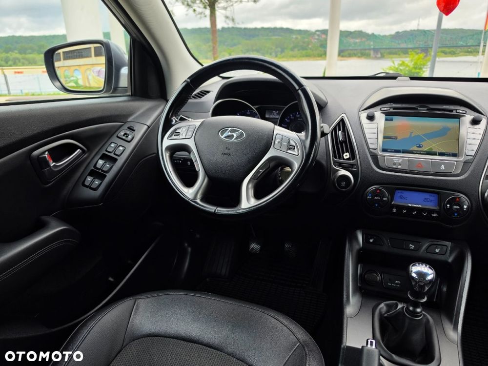 Hyundai ix35 - 23