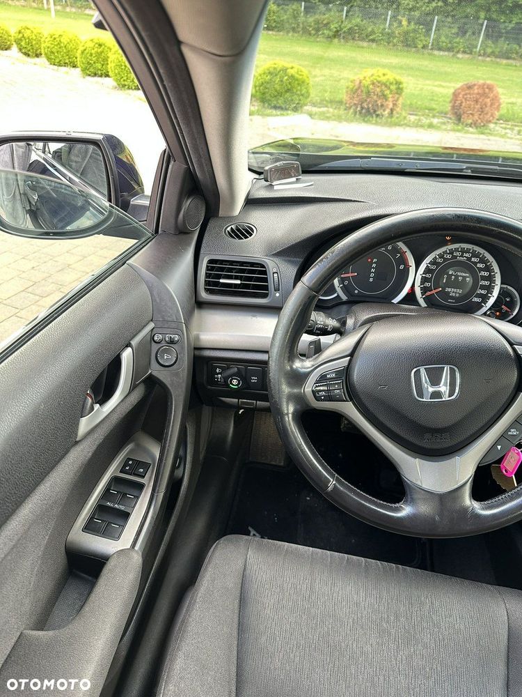 Honda Accord - 12