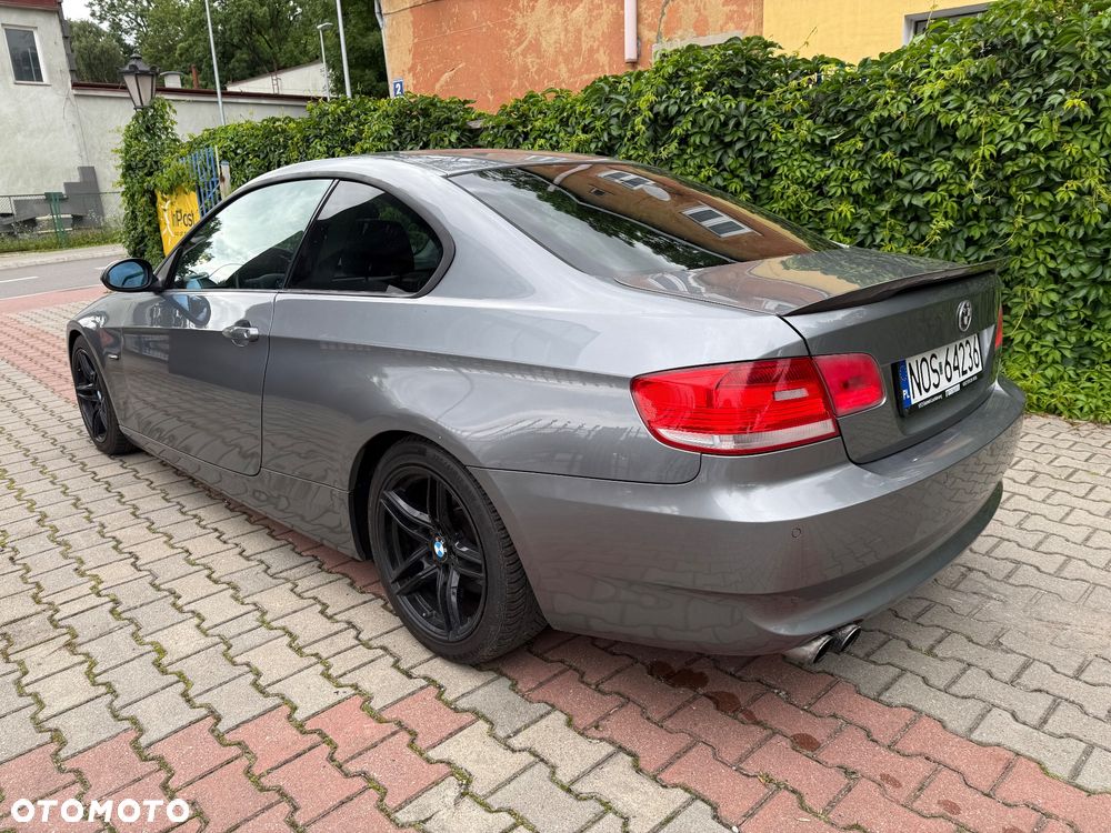 BMW Seria 3 325i - 9