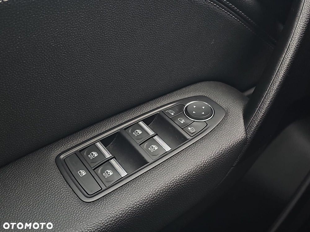 Renault Captur 1.6 E-TECH Full Hybrid 145 Techno - 20