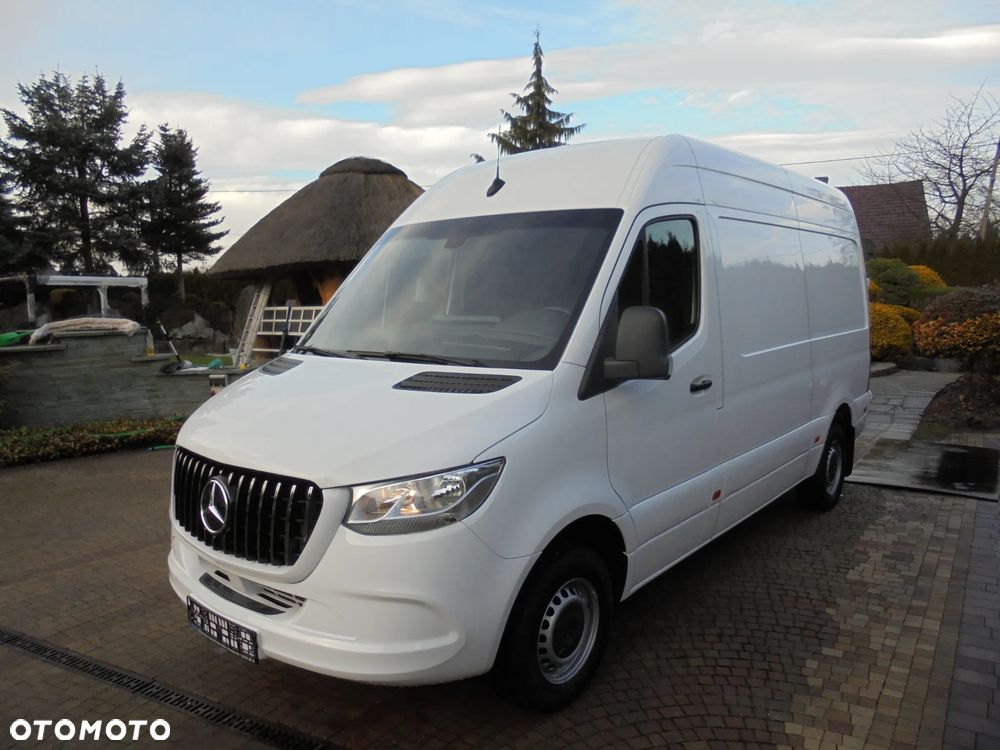 Mercedes-Benz SPRINTER 319 CDI - 3
