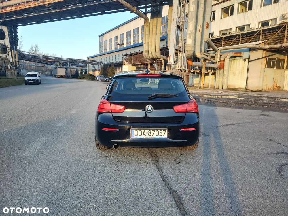 BMW Seria 1 116d EfficientDynamics Edition - 6