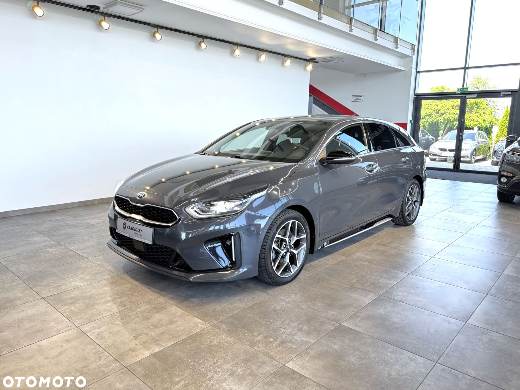 Kia ProCeed - 5
