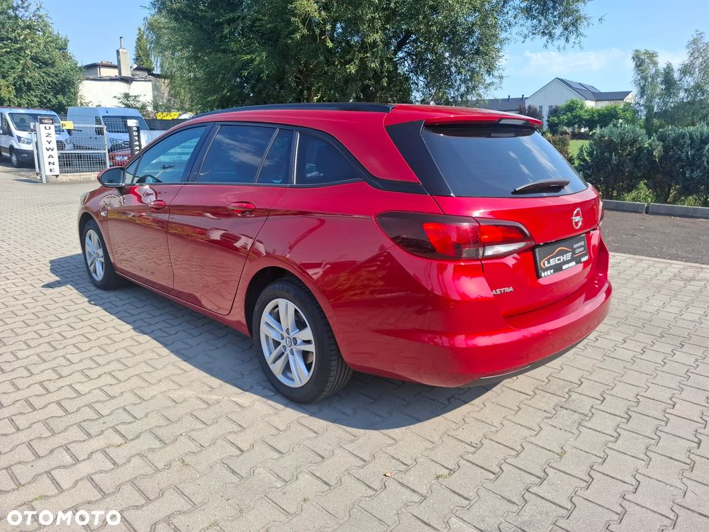 Opel Astra 1.2 T Edition S&S - 26