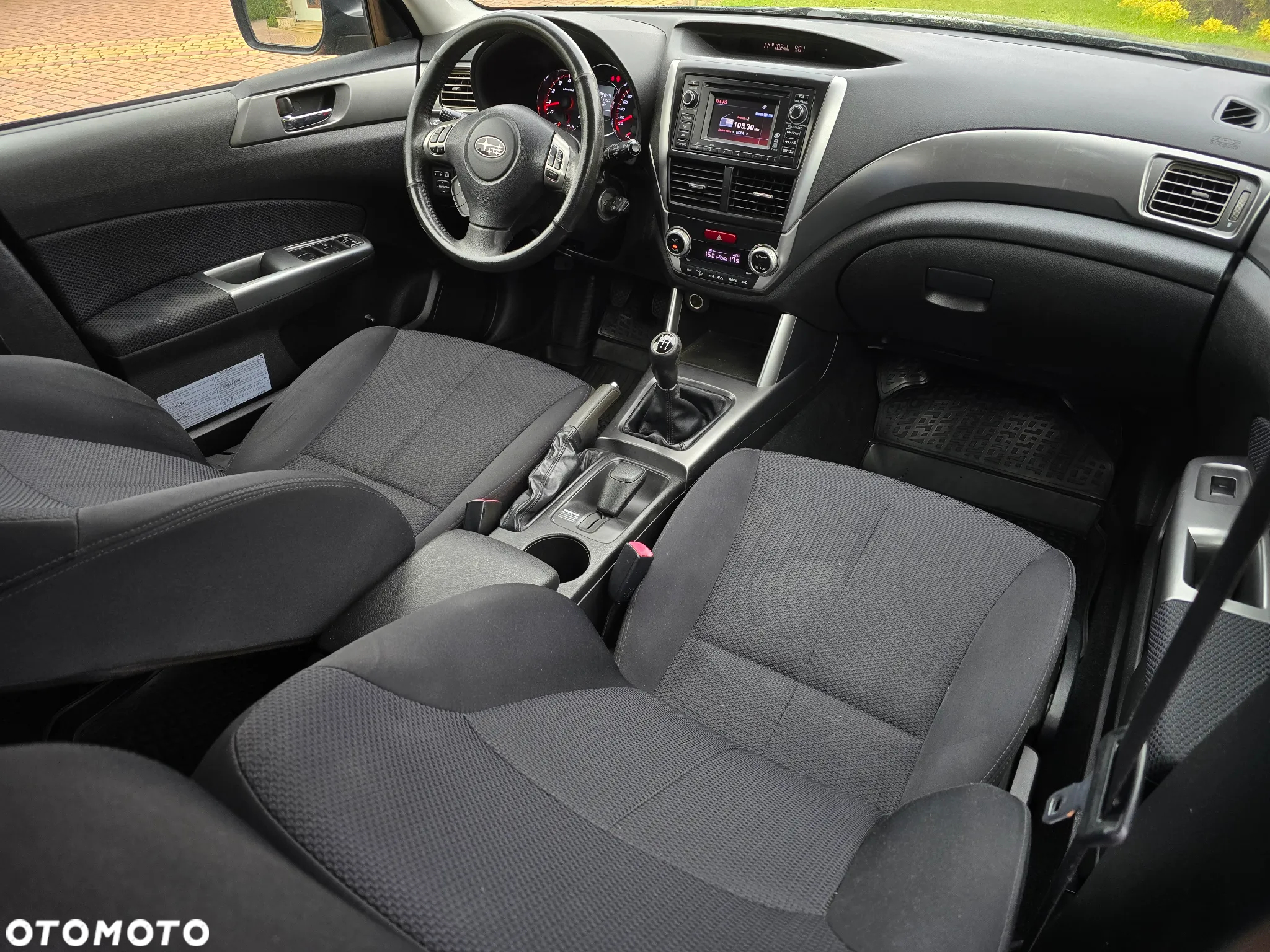 Subaru Forester 2.0 XE NAV - 28