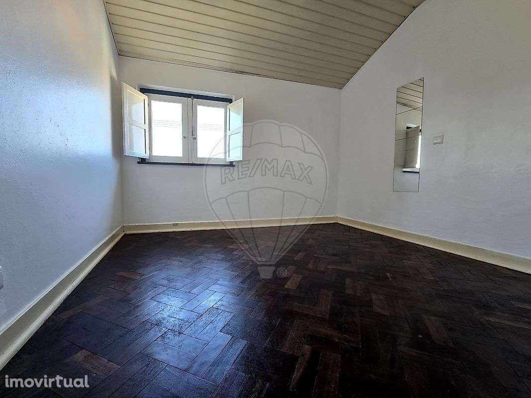 Apartamento T1 para arrendamento - Grande imagem: 2/15