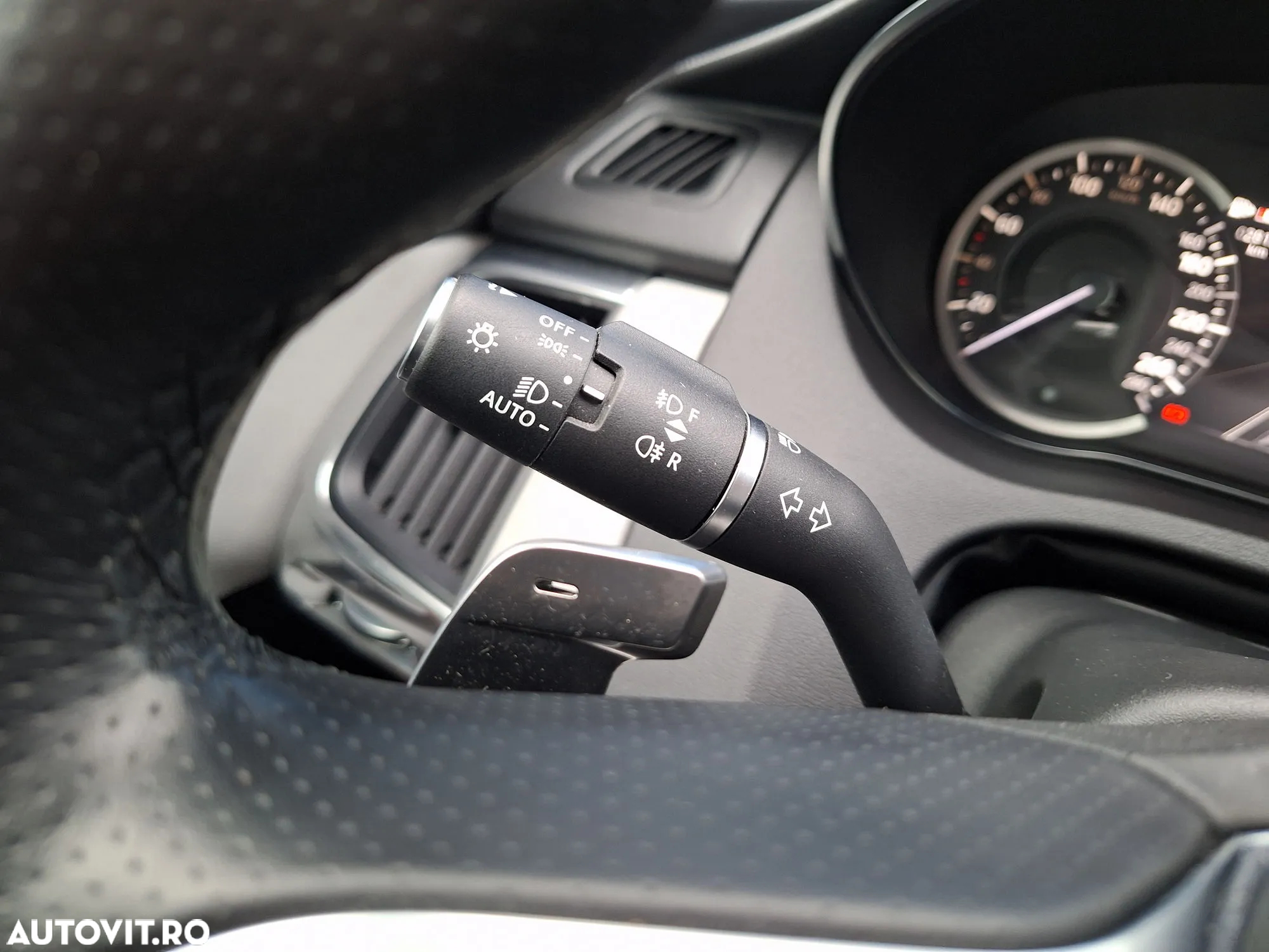 Jaguar E-Pace P200 AWD R-Dynamic - 21