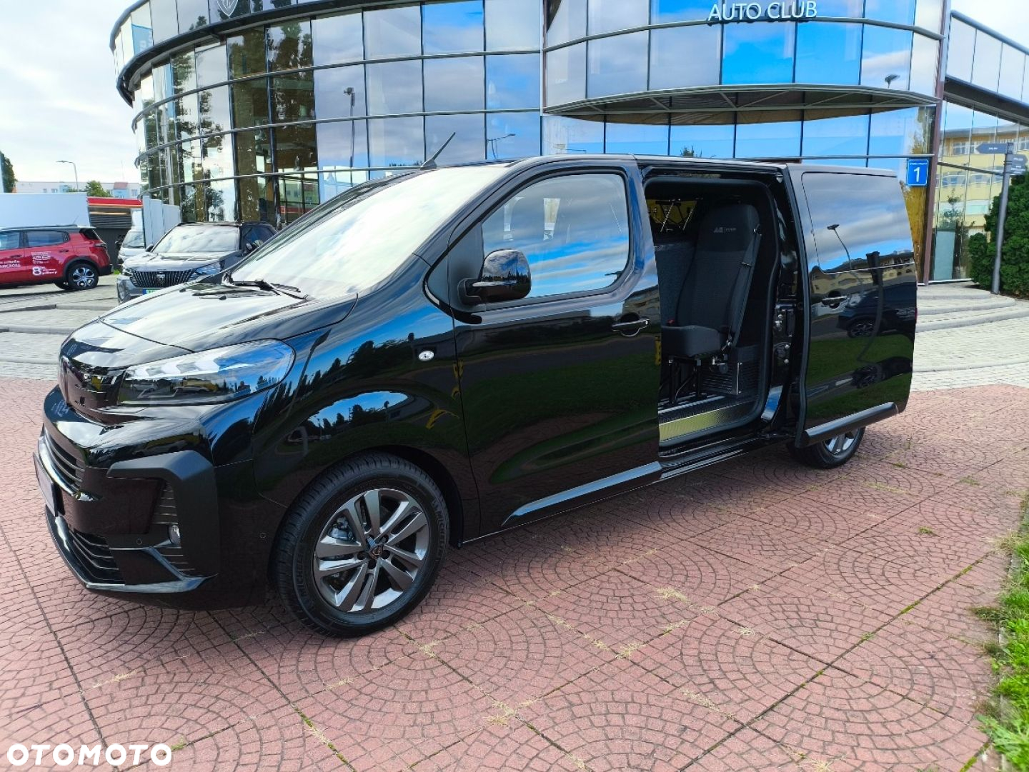 Peugeot EXPERT - 12