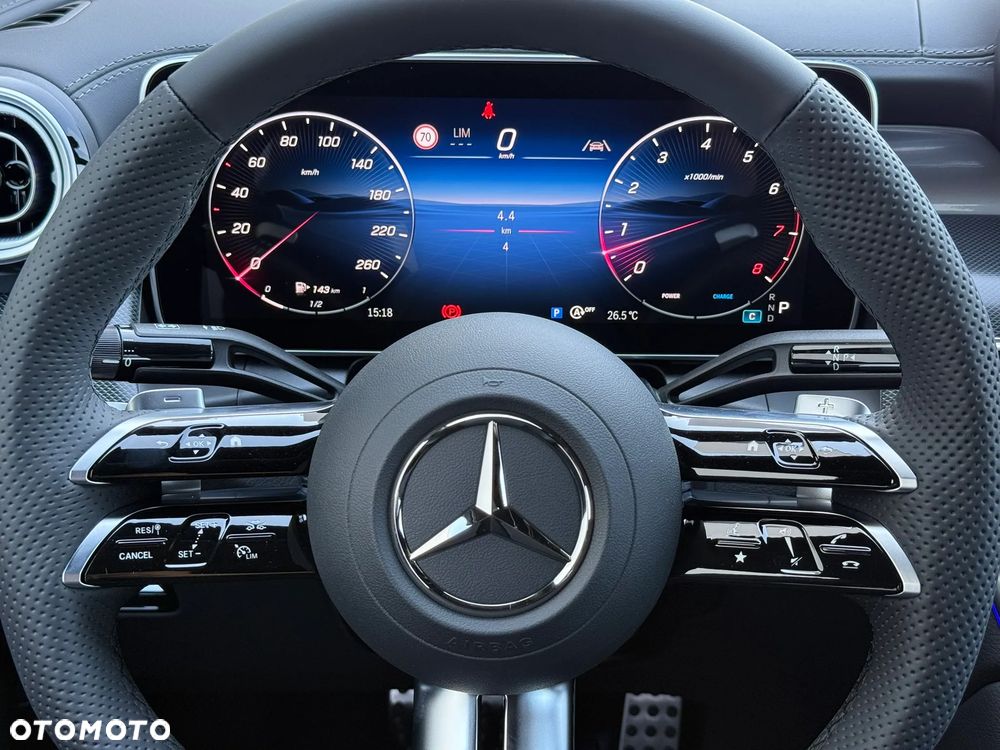 Mercedes-Benz GLC - 17
