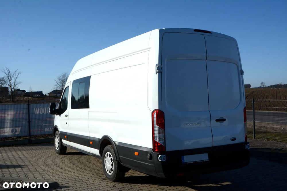 Ford Transit - 11