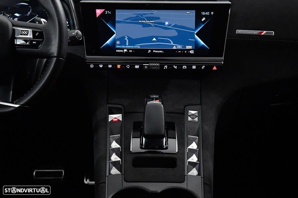 DS DS7 Crossback - 25