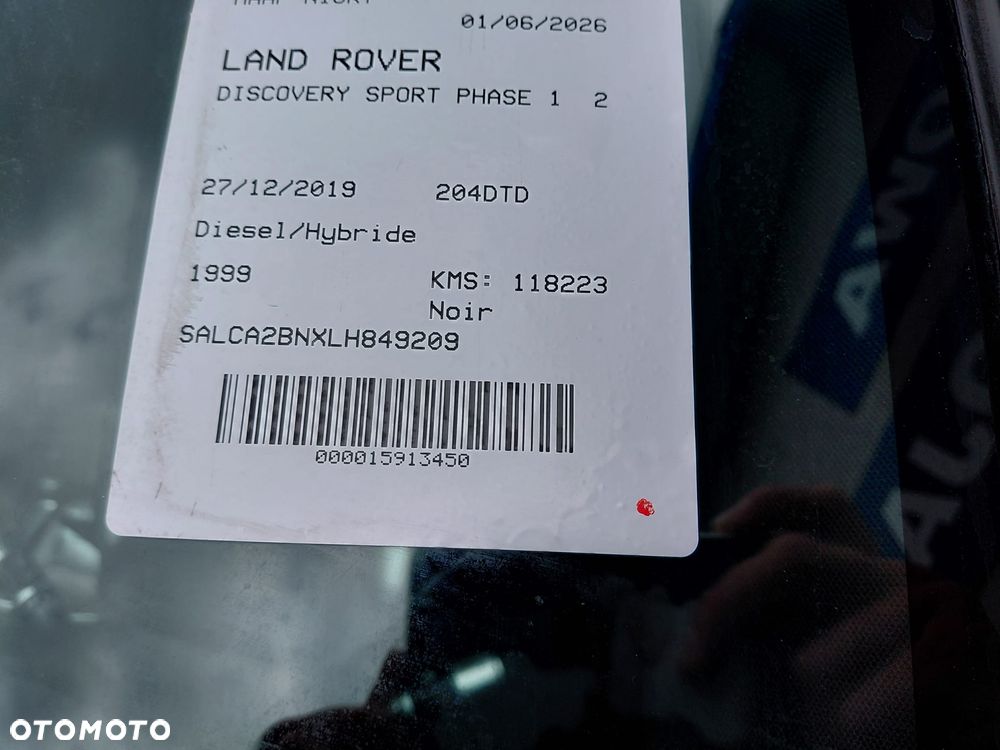 Land Rover Discovery Sport - 31