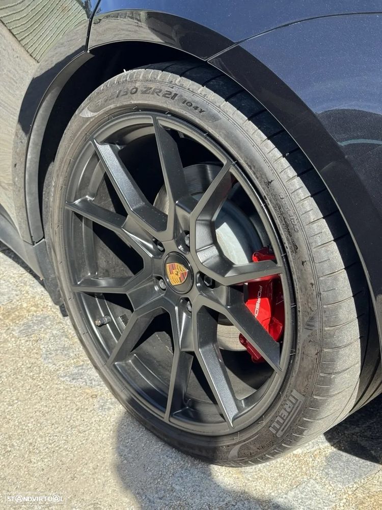 Porsche Taycan Sport Turismo Standard - 7