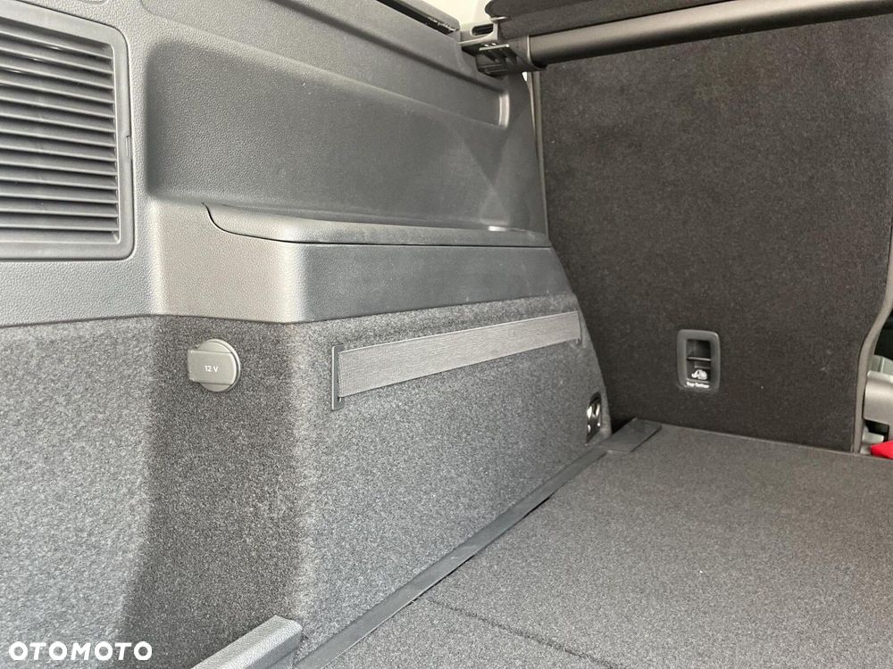 Volkswagen Touran 1.5 TSI EVO Comfortline Plus DSG - 25