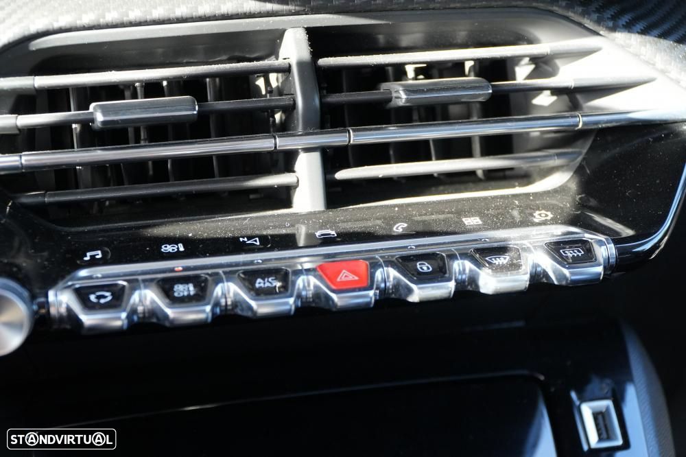 Peugeot 2008 1.2 PureTech Allure Pack - 9