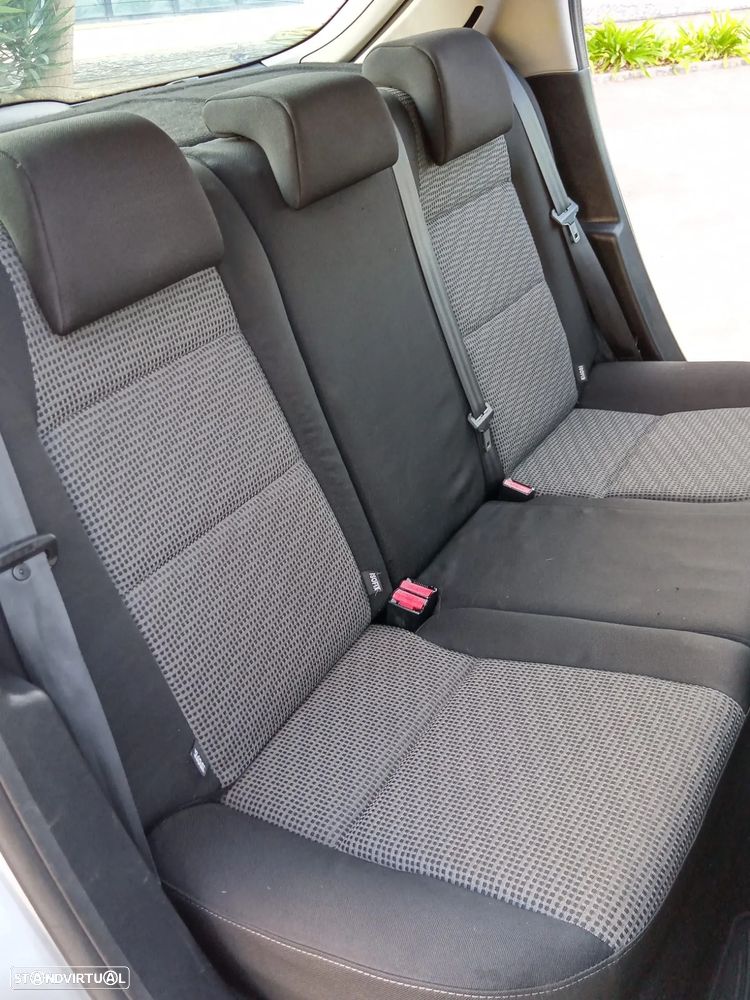 Peugeot 207 1.4 16V Sport - 10