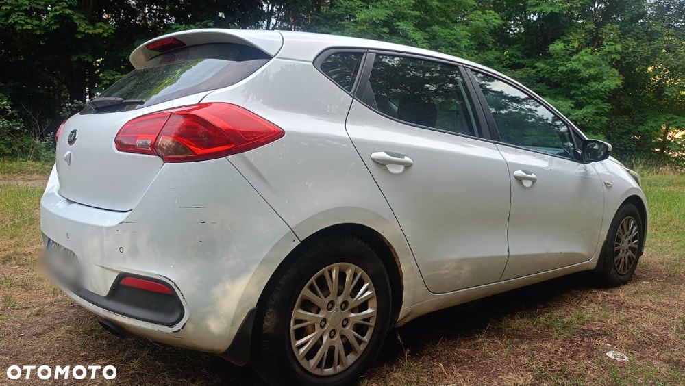 Kia Ceed - 3
