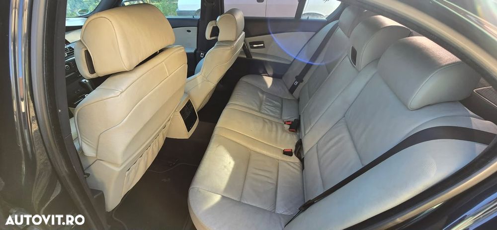 BMW 5 Series 2005 photo 3