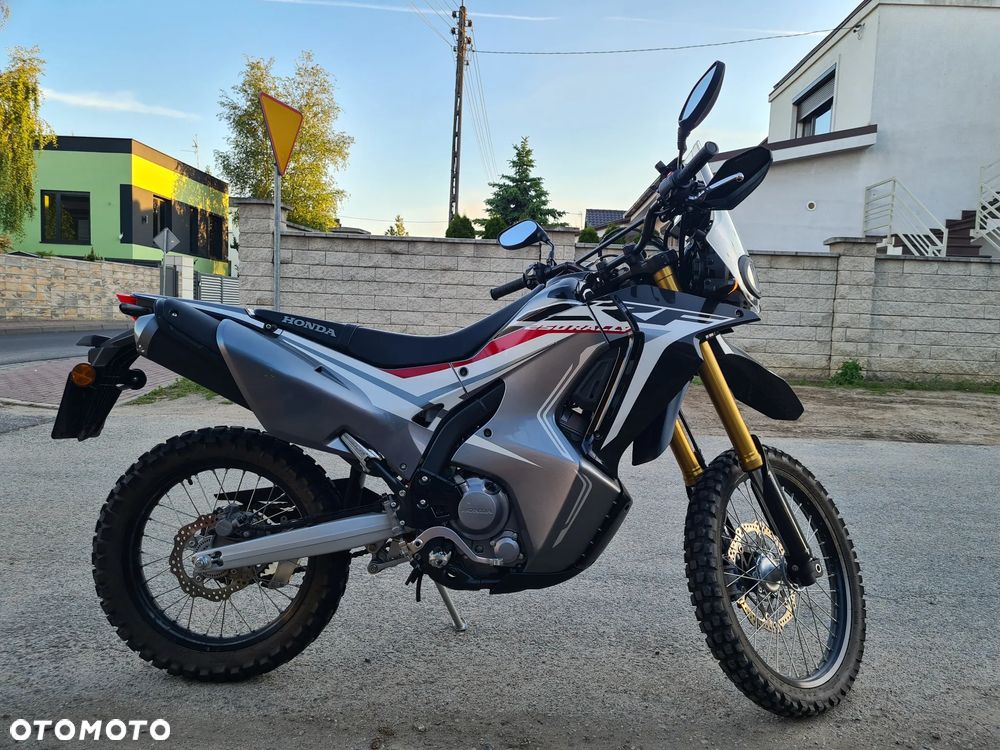 Honda CRF - 6