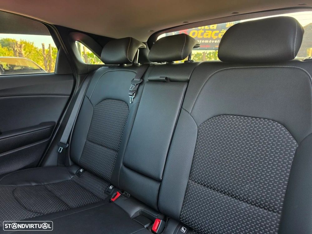 Kia Ceed 1.0 T-GDi Sport - 10