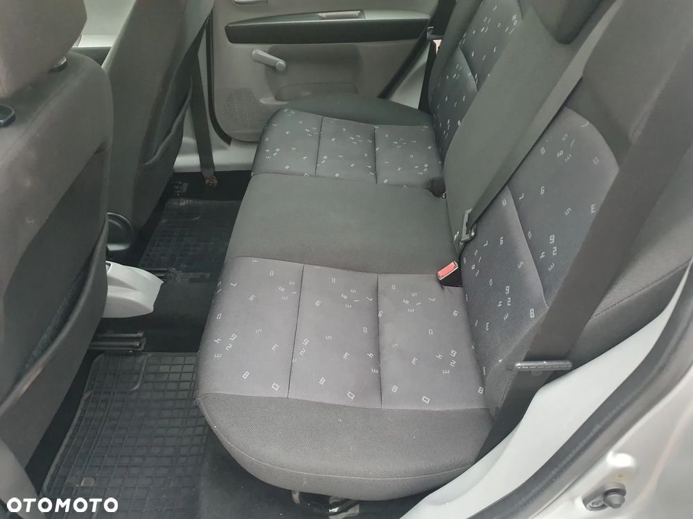 Mazda 2 1.25 Comfort - 9