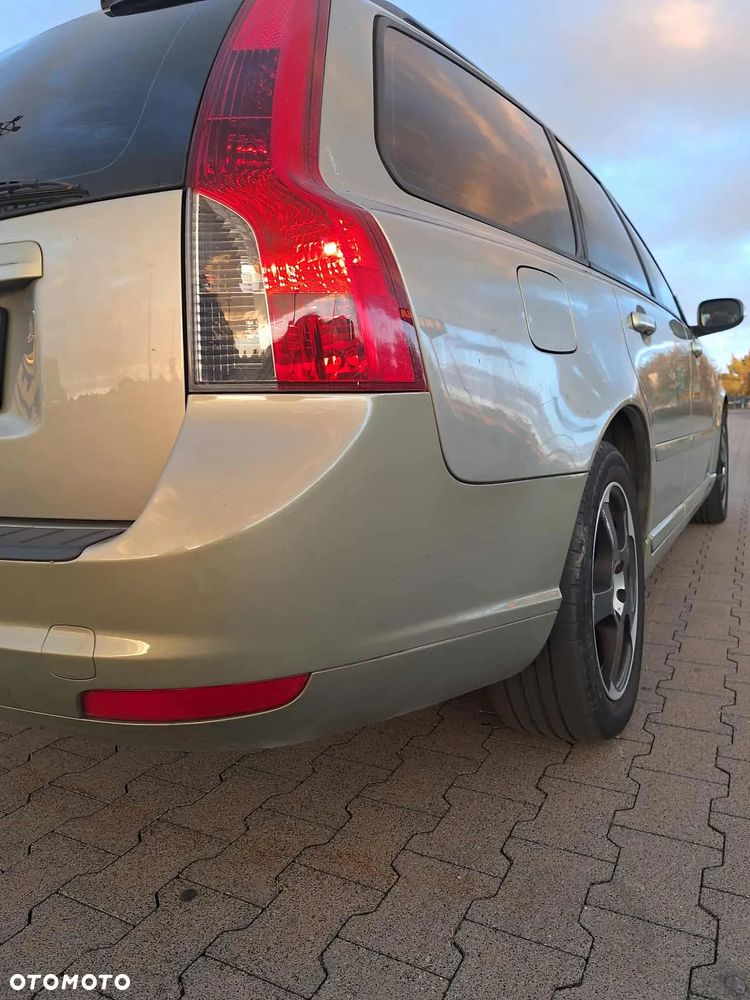 Volvo V50 1.6D - 10