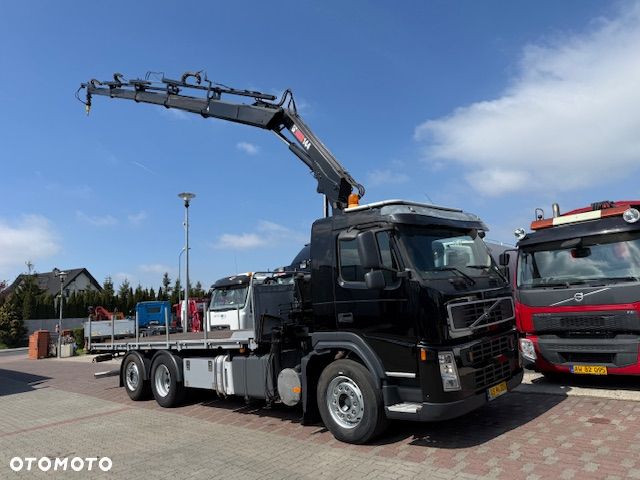 Volvo FM 300 6x2 Hds Hiab 144