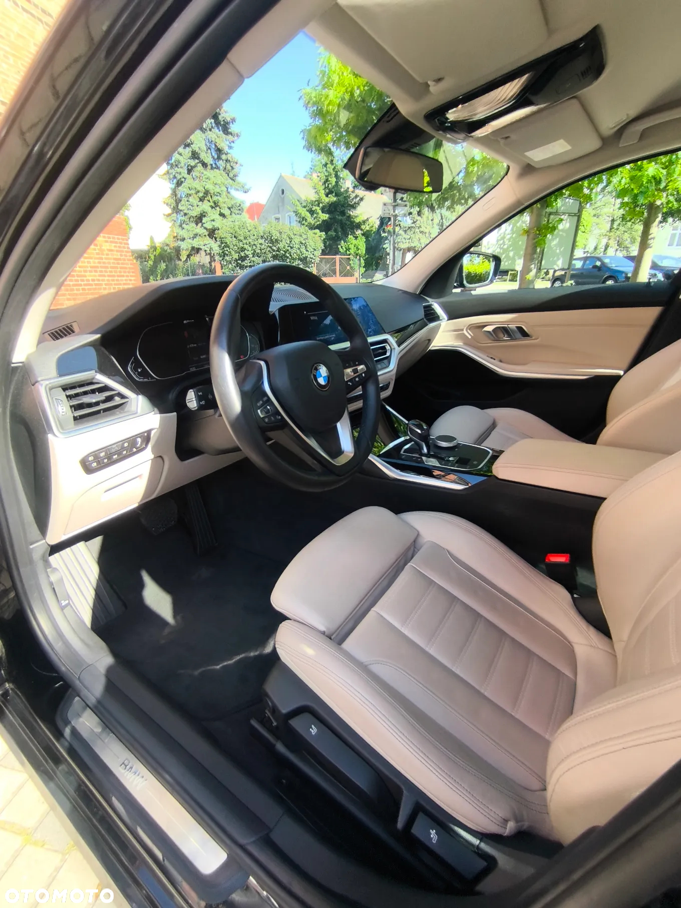 BMW Seria 3 330e - 15