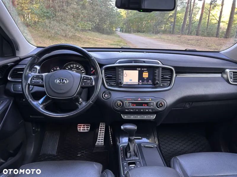 Kia Sorento - 17