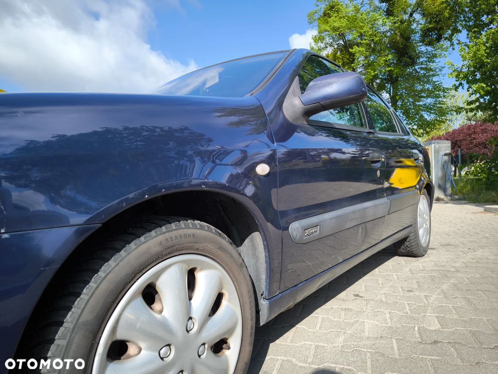 Citroën Xsara 1.6i Exclusive - 31