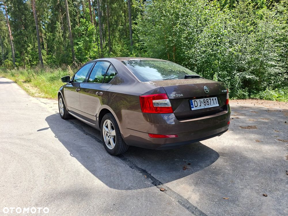 Skoda Octavia 1.6 TDI Elegance - 2