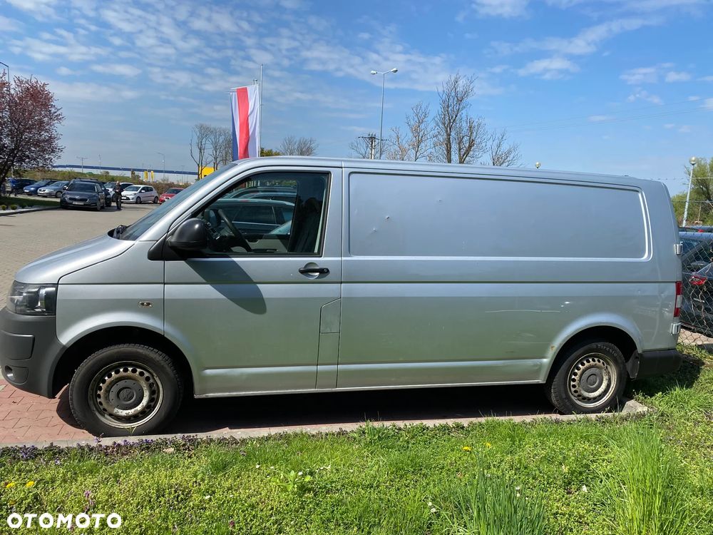 Volkswagen Transporter - 2