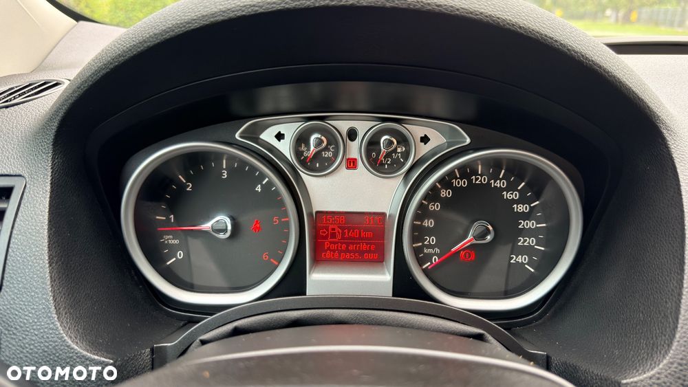 Ford Kuga 2.0 TDCi Titanium - 25