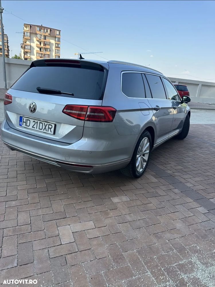 Volkswagen Passat 2.0 TDI Comfortline - 3