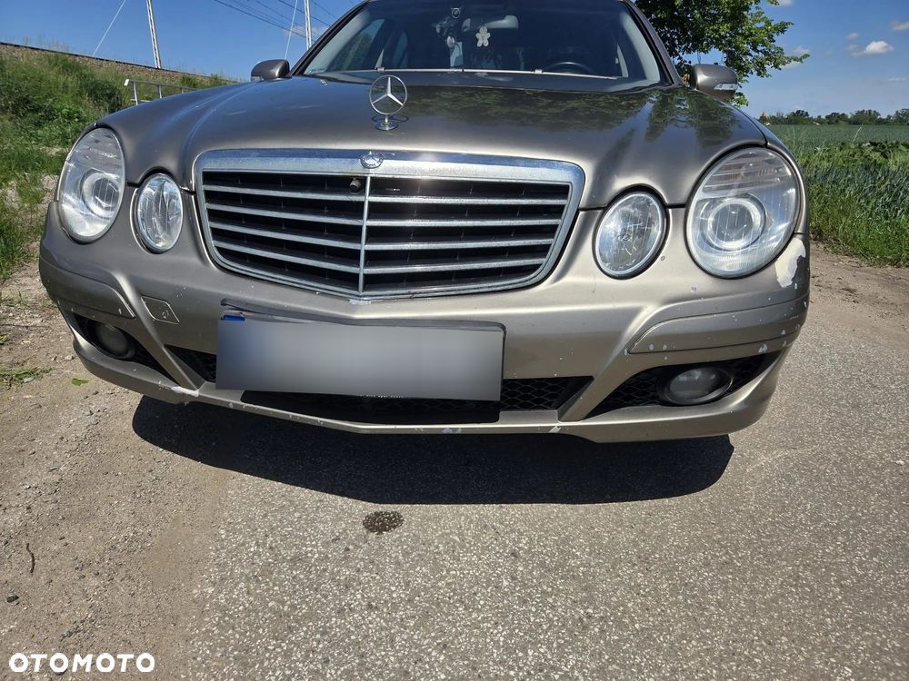 Mercedes-Benz Klasa E - 9