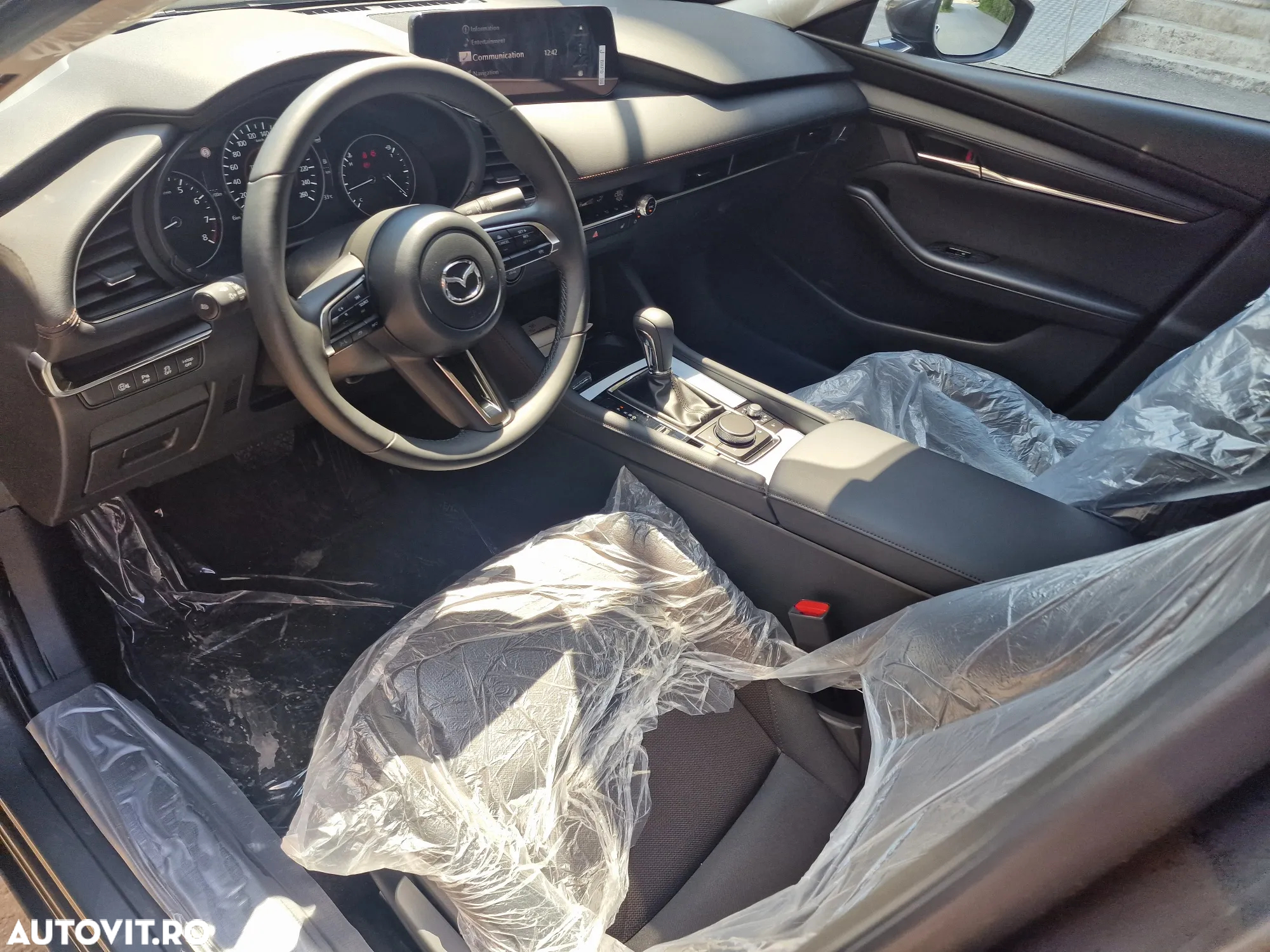 Mazda 3 e-Skyactiv X186 AT MHEV Center-Line - 14
