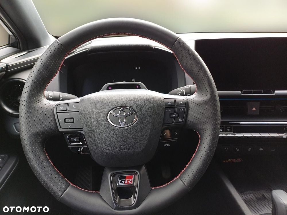 Toyota C-HR - 16