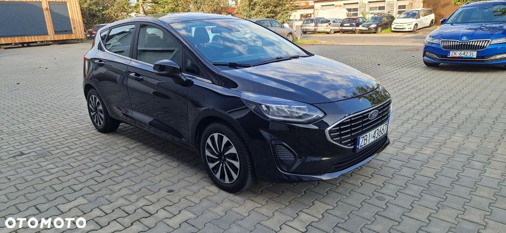 Ford Fiesta 1.0 EcoBoost Hybrid S&S TITANIUM - 2