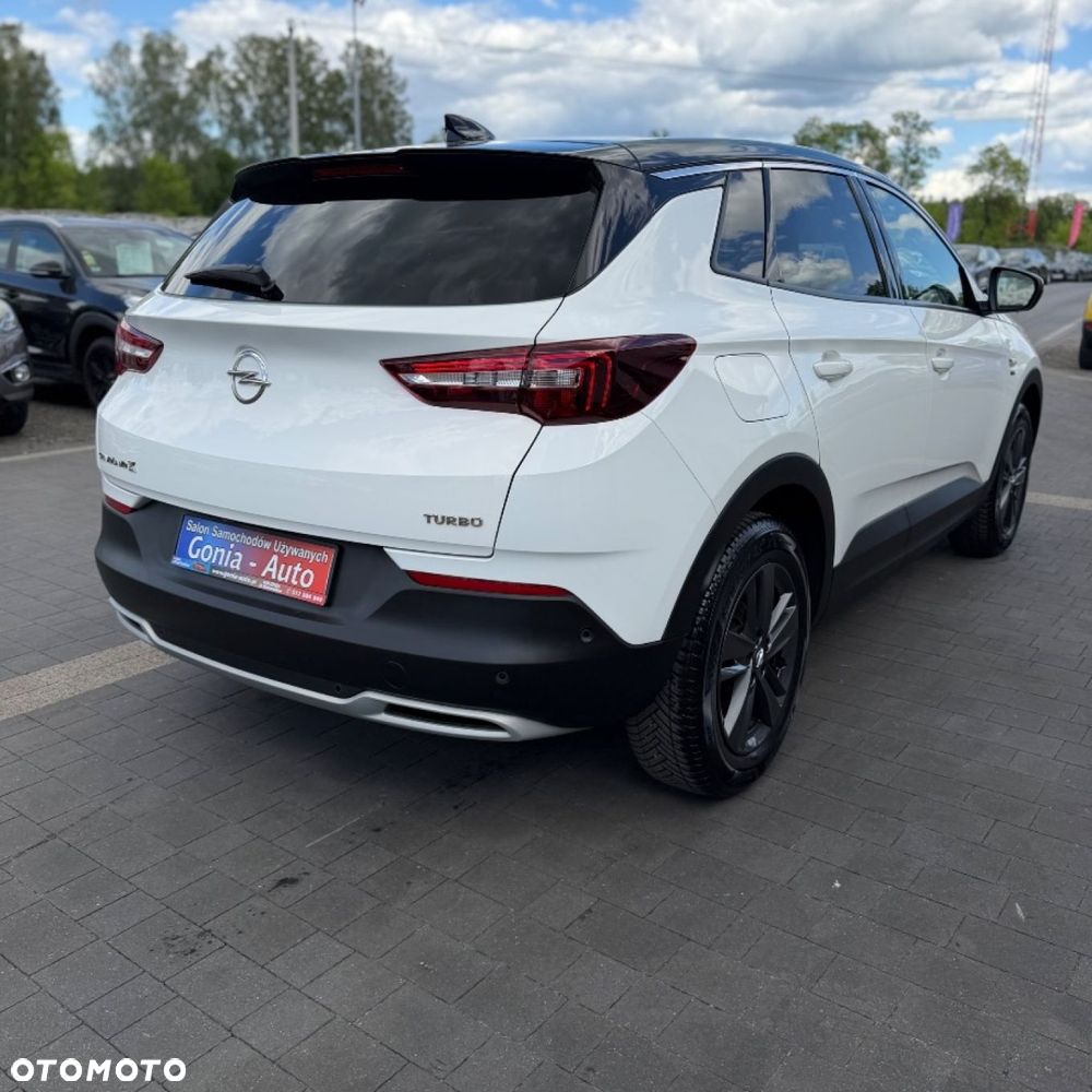 Opel Grandland X - 13