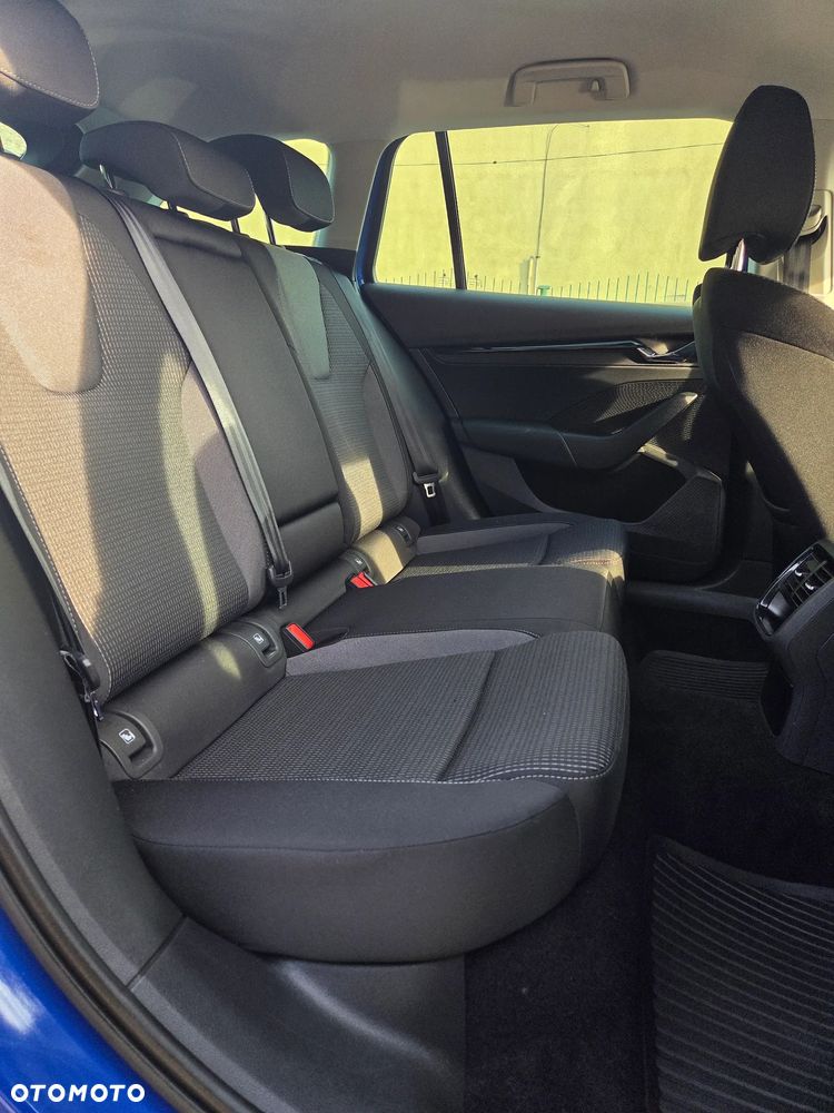 Skoda Octavia 2.0 TDI Ambition DSG - 17