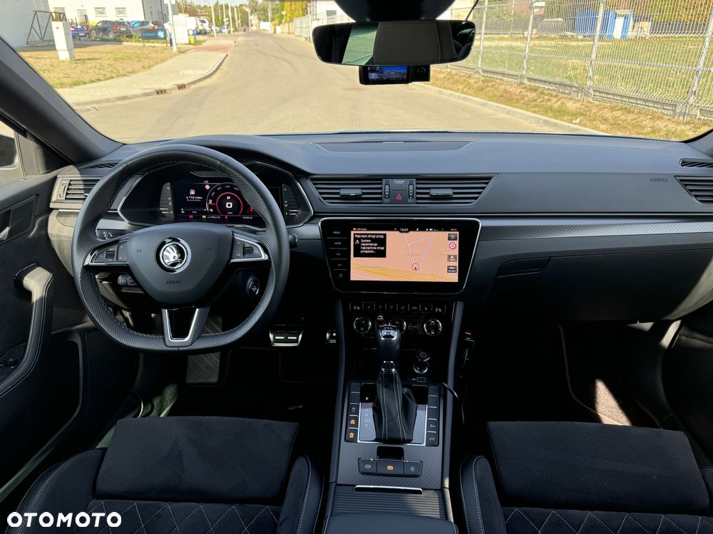 Skoda Superb 2.0 TDI 4x4 Sportline DSG - 21