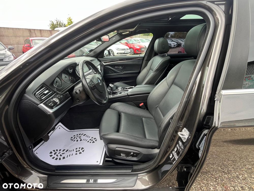 BMW Seria 5 520d Luxury Line - 7
