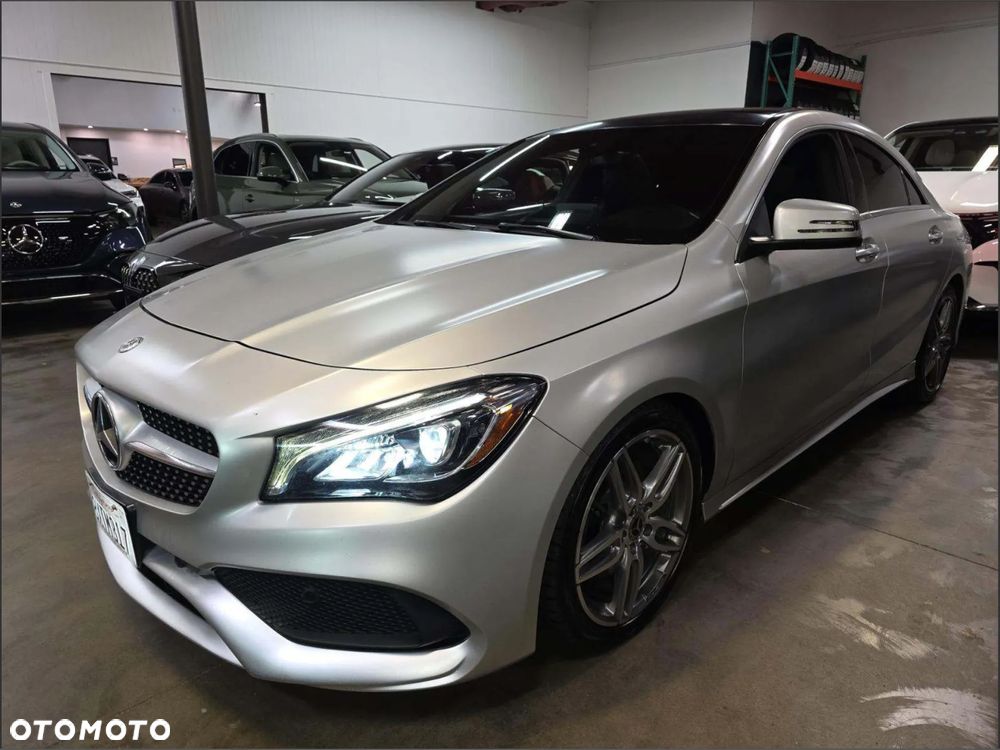 Mercedes-Benz CLA 250 7G-DCT AMG Line - 1