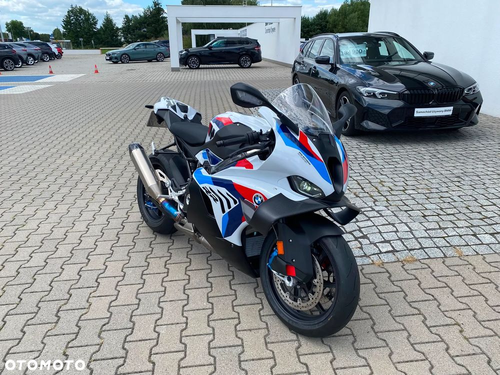 BMW S - 2