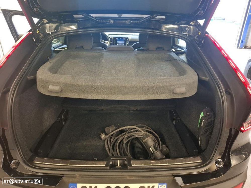 Volvo C40 Recharge Extended Range Plus - 9