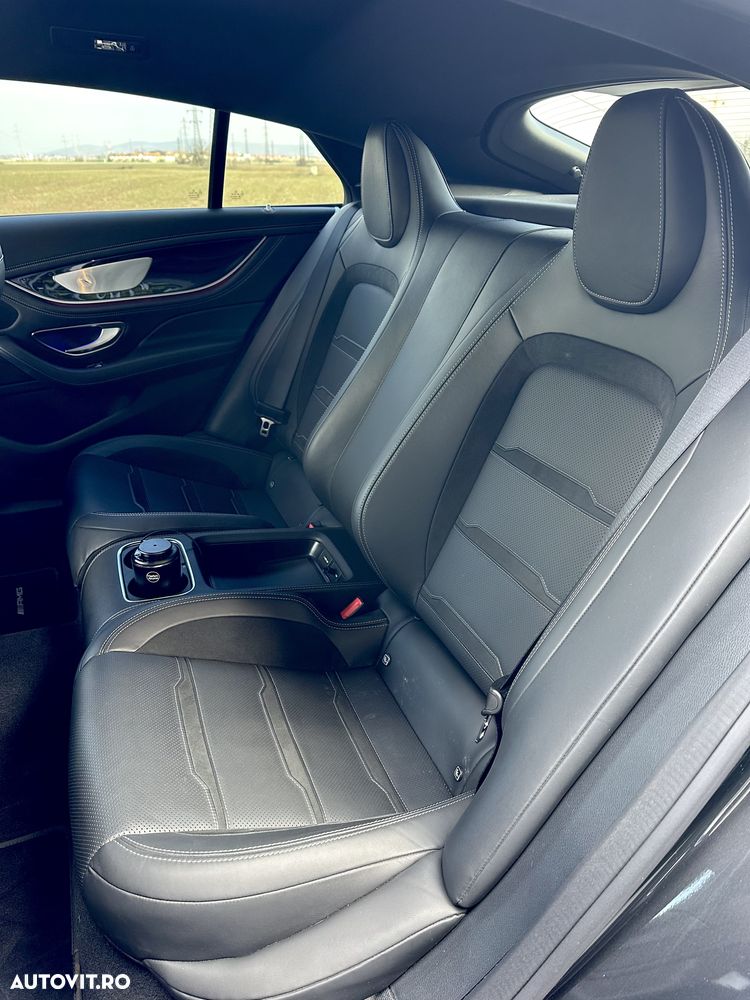 Mercedes-Benz AMG GT - 14